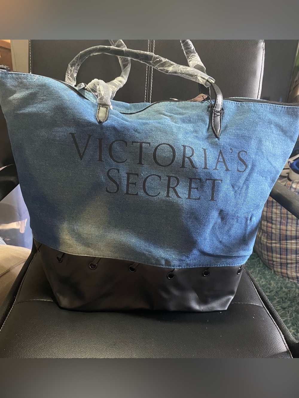 NWT🎉 Victoria's Secret Blue Tye-Dye Denim & Black Tote Bag with Pouch